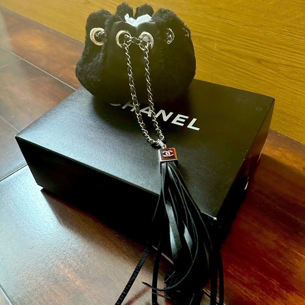Chanel authentic wristlet